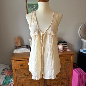 Joie 100% silk Cream Blouse button sleeveless small